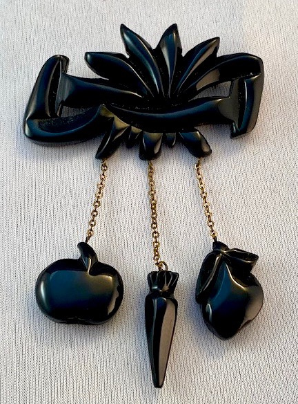 BP155 black bakelite vegetable charm pin